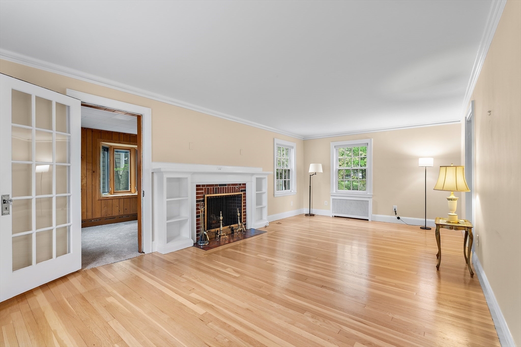 12 Vinewood Rd, Milton, MA Photo #5