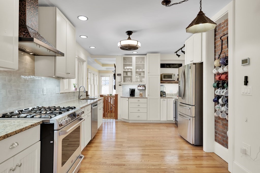 67 Pine St #67, Belmont, MA Photo #3