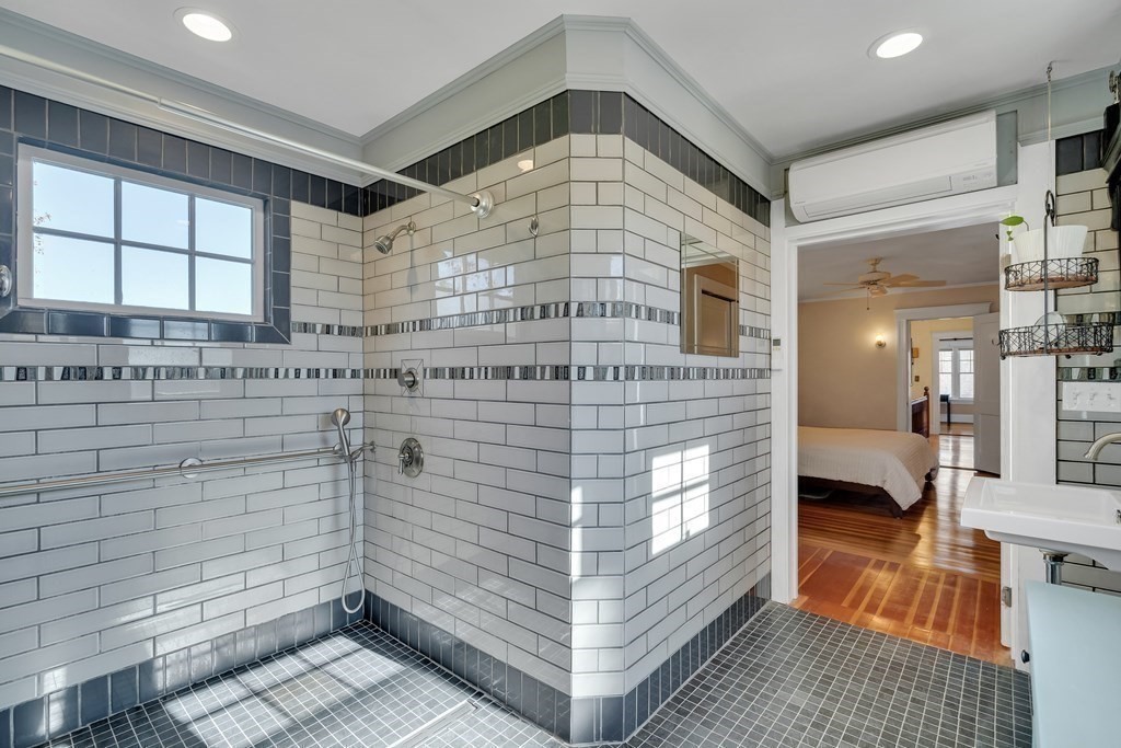 67 Pine St #67, Belmont, MA Photo #25
