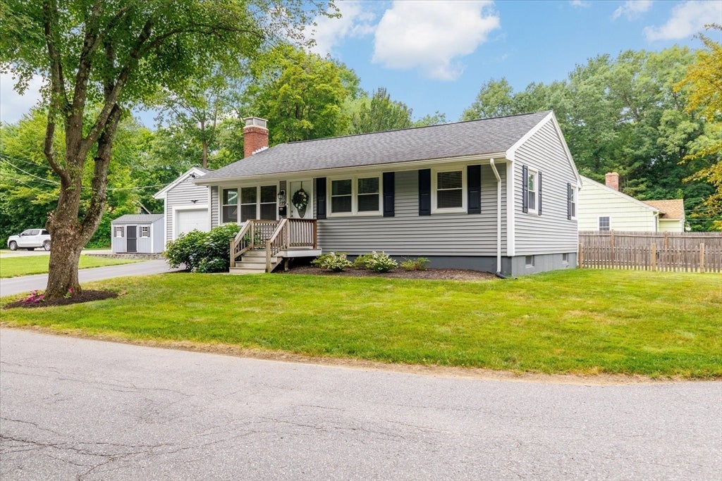 19 Richard Avenue