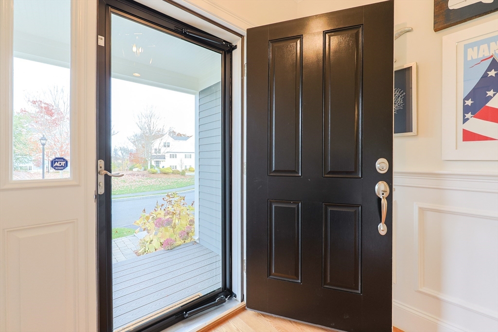 16 Clarks Hill Ln 16