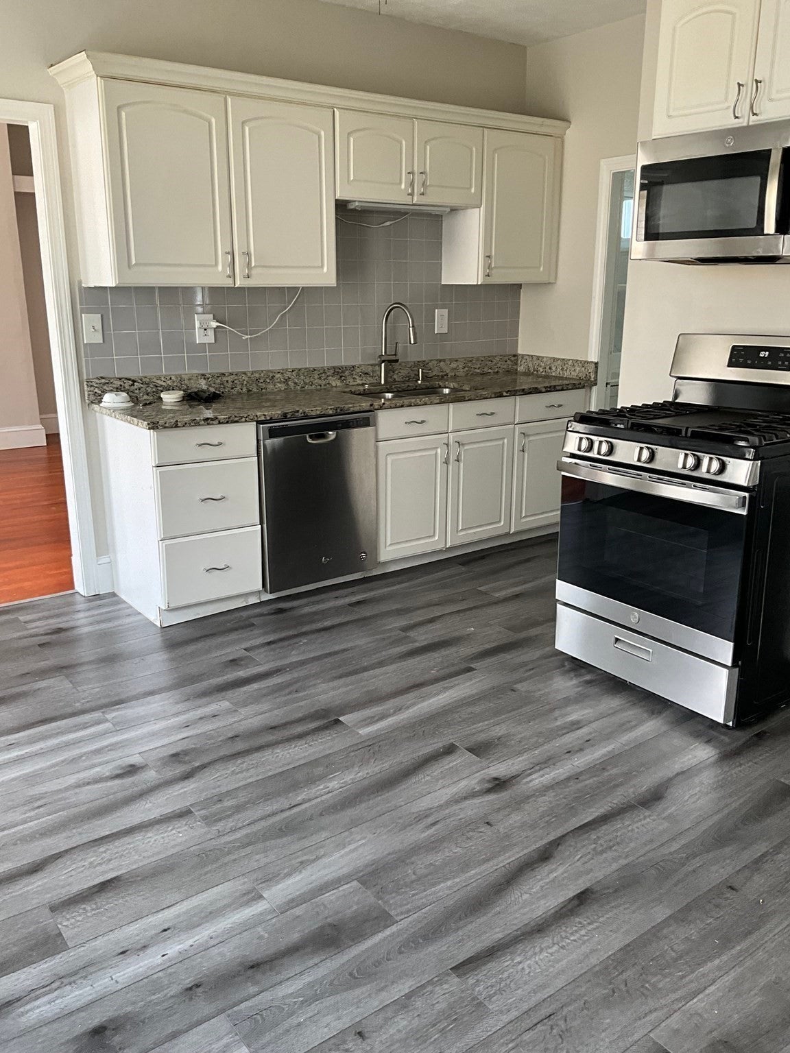 194 Concord St #2, Lowell, MA, 194 Concord St #2, Lowell, MA Photo #3