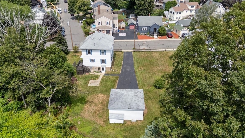 51 Rowell Ave