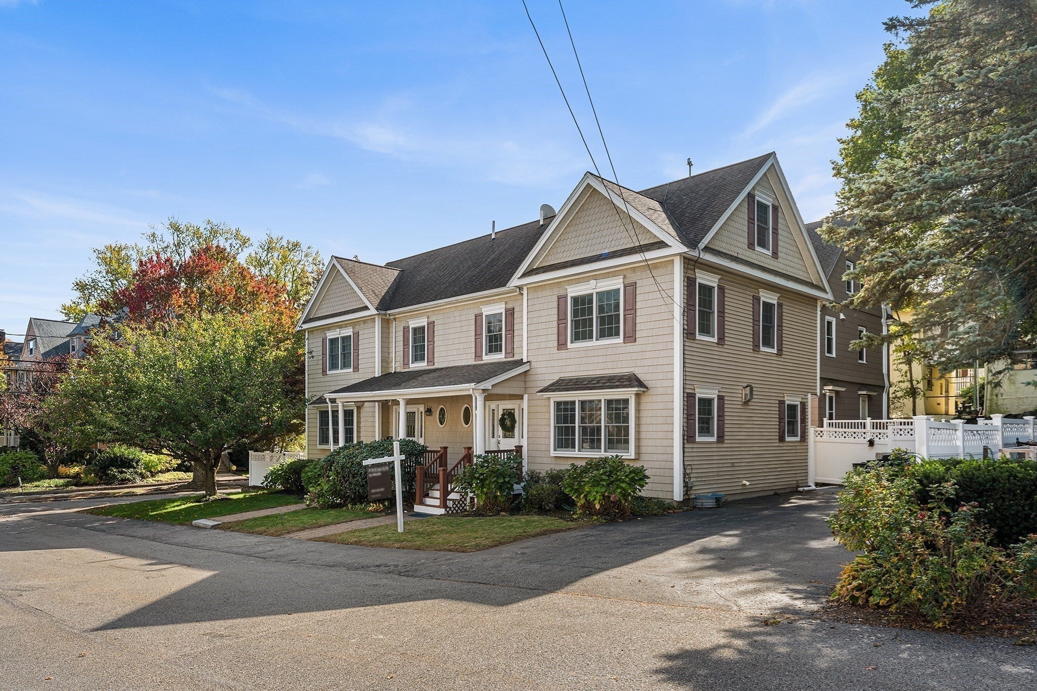75 Bartlett Ave 75