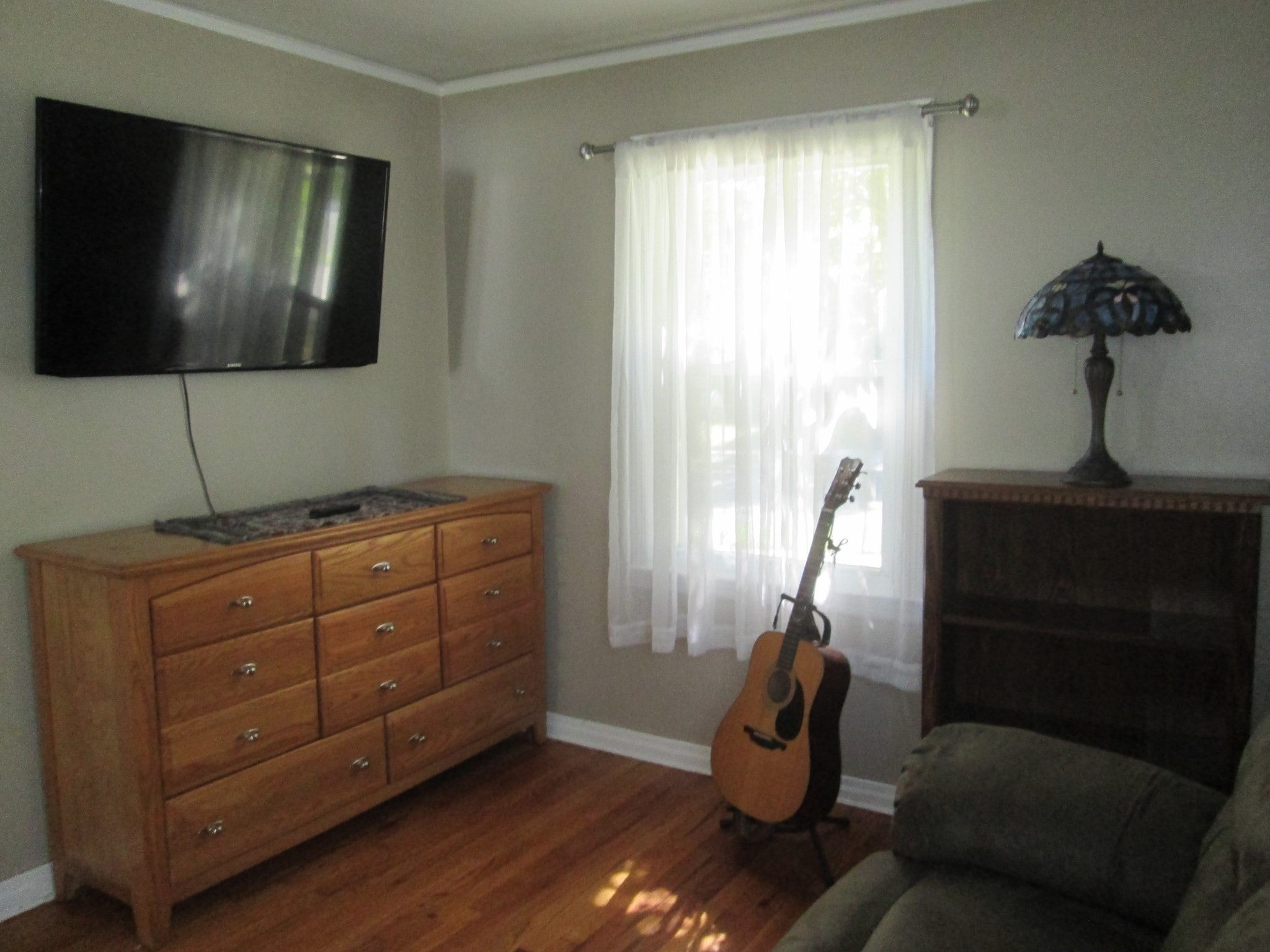 76 Surrey Rd, Springfield, MA Photo #13