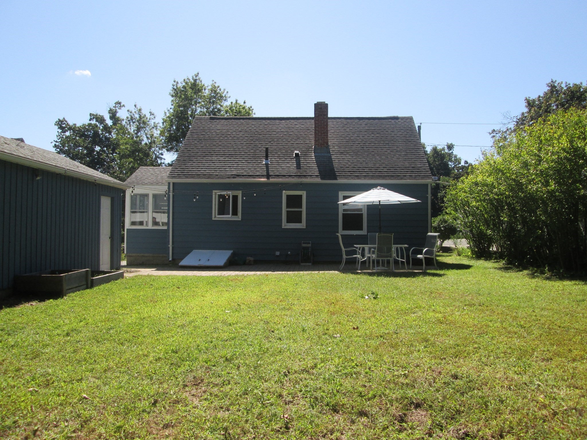 76 Surrey Rd, Springfield, MA Photo #24