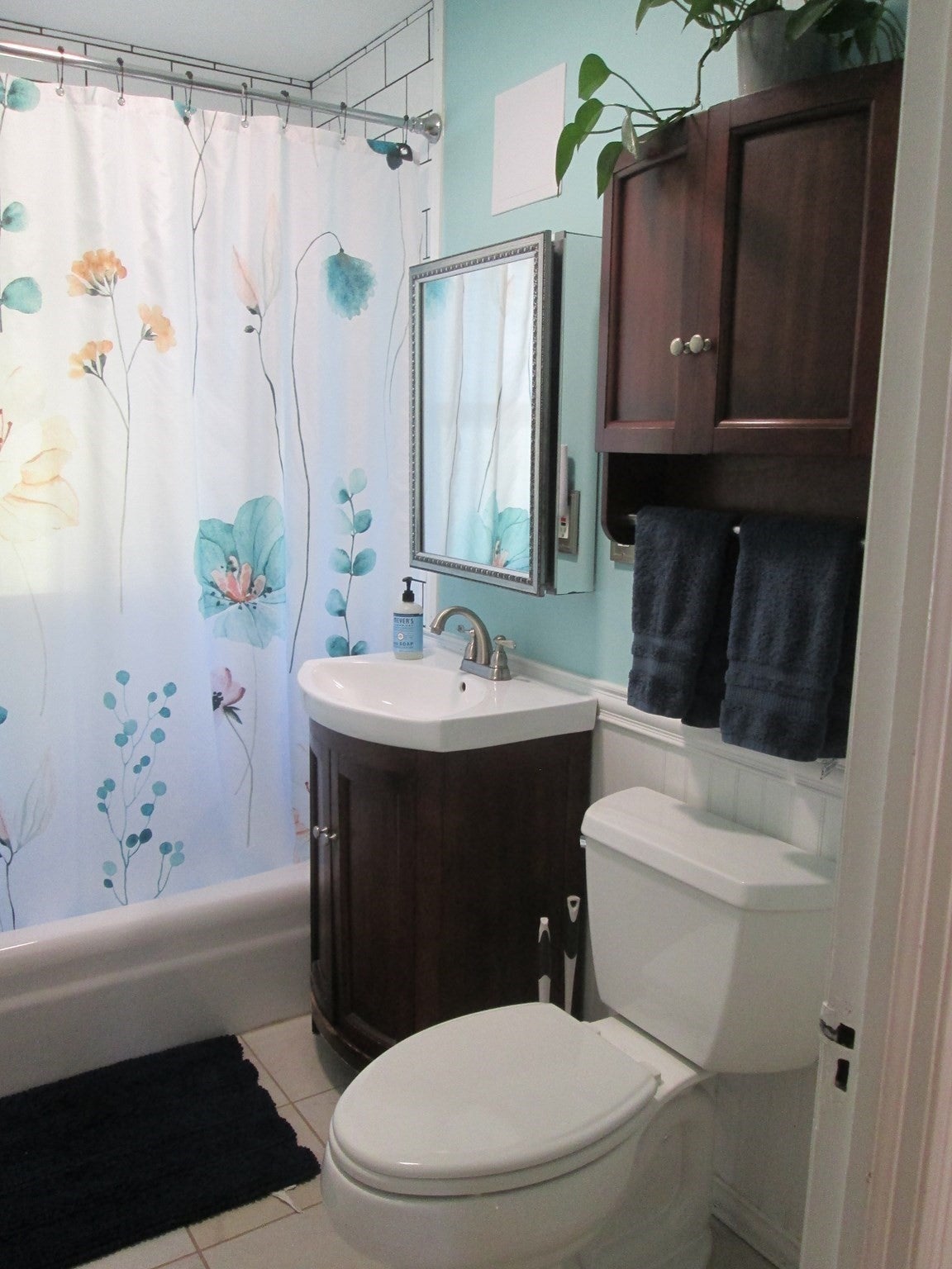 76 Surrey Rd, Springfield, MA Photo #10