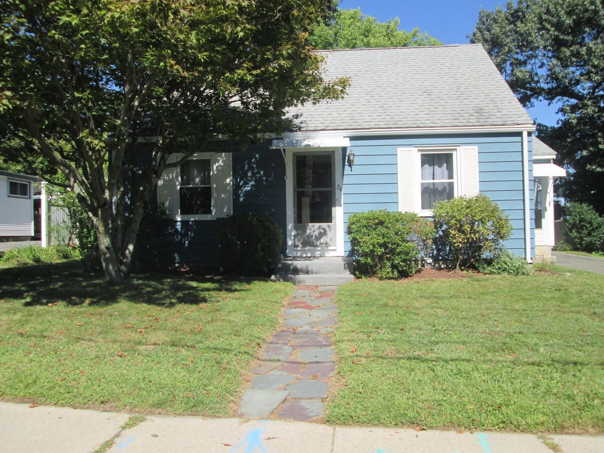 76 Surrey Rd, Springfield, MA Photo #21