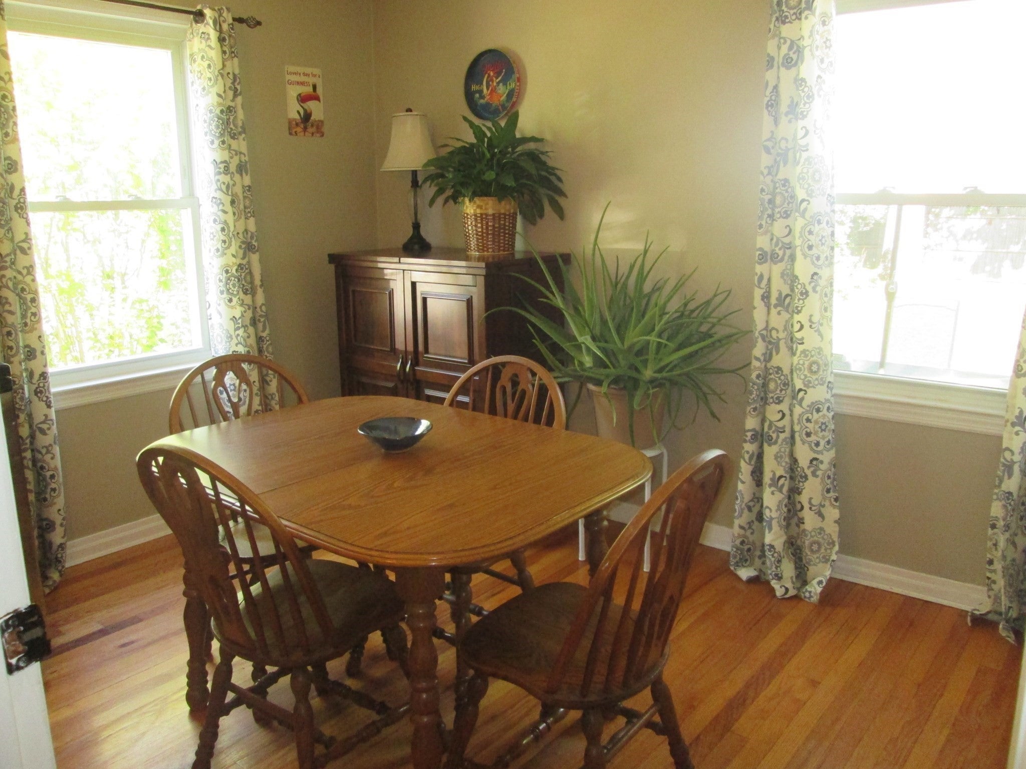 76 Surrey Rd, Springfield, MA Photo #11