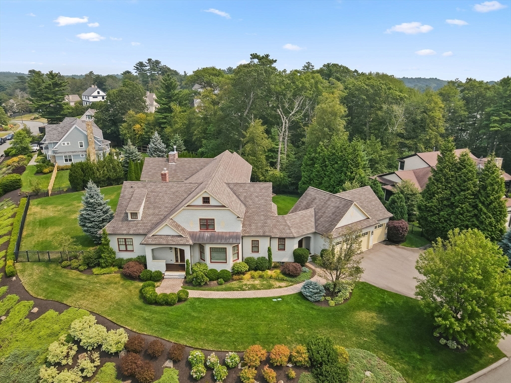 22 Whitehall Cir