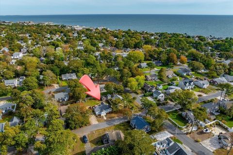 22 Ferncliff Rd Dennis MA 02639