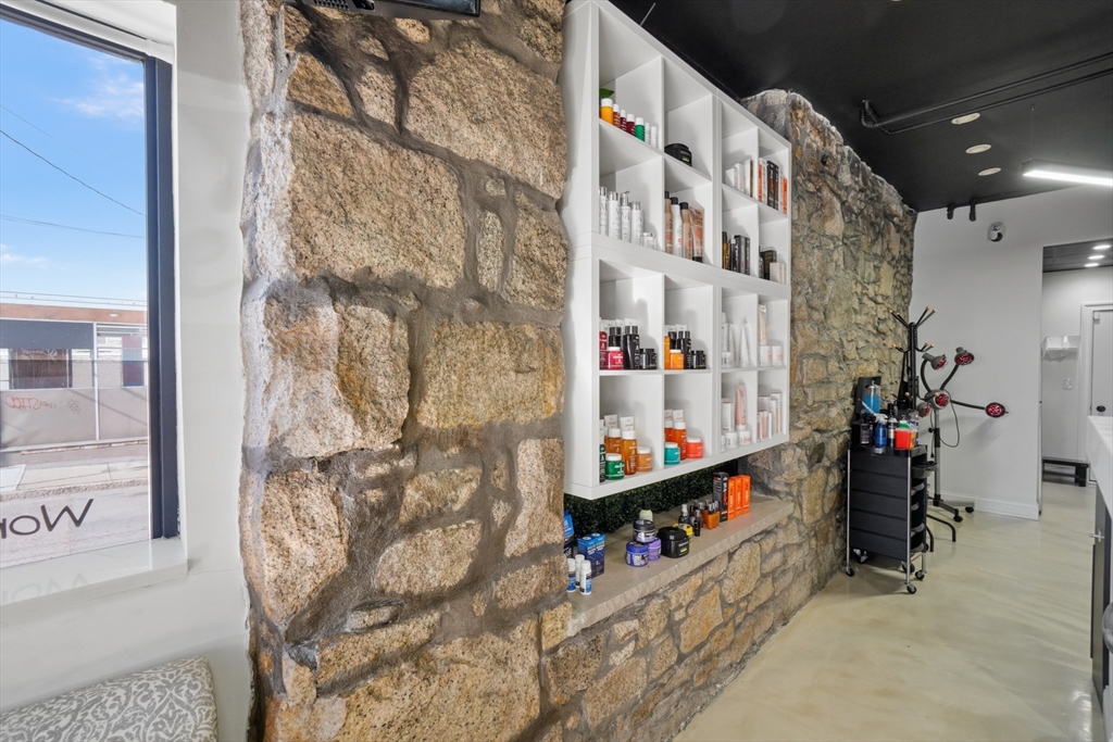 284 Broadway, Fall River, MA Photo #13
