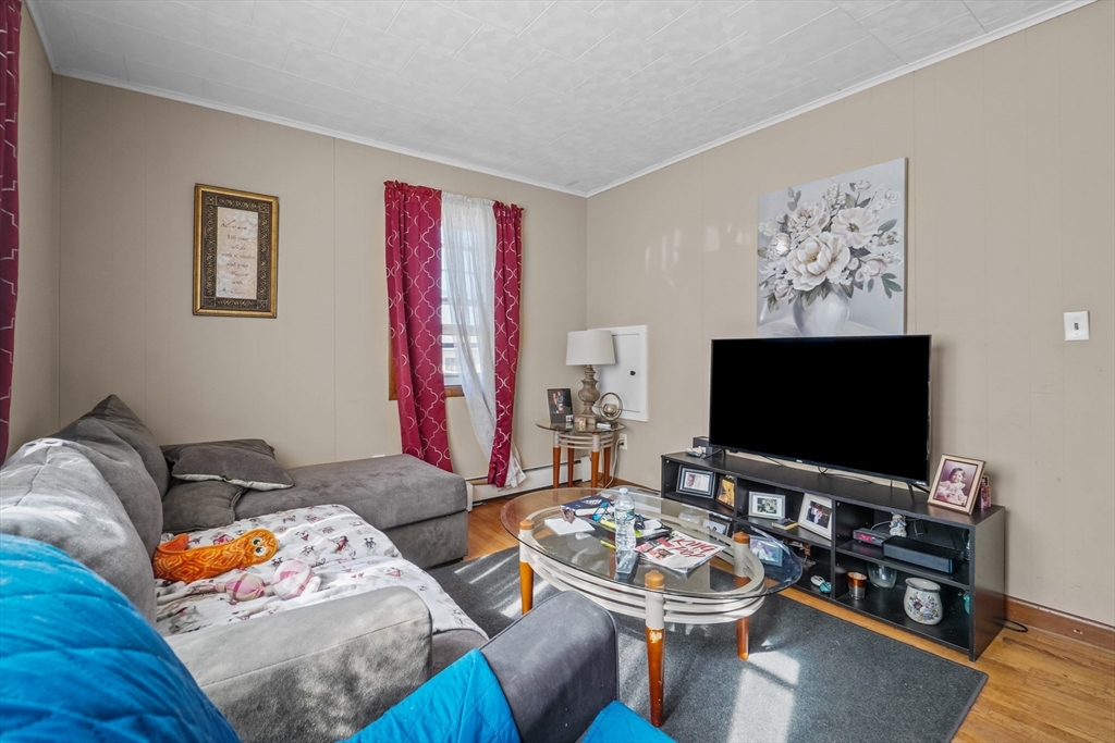 284 Broadway, Fall River, MA Photo #19