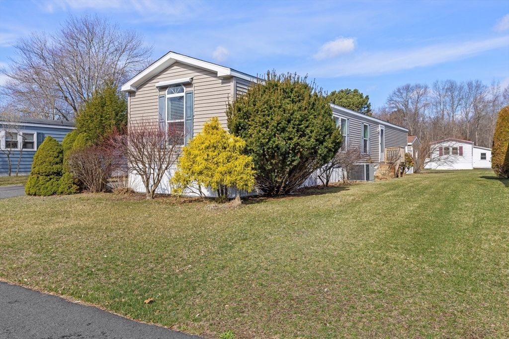 25 Thayer Drive