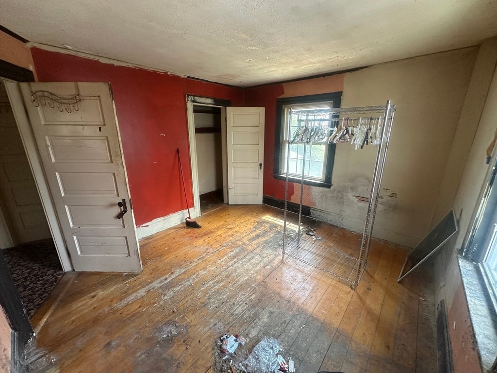 400 Jefferson AVE, Salem, MA Photo #15