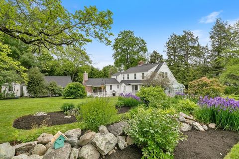 46 Bedford Rd Lincoln MA 01773