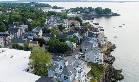 4 Goodwins Court #1, Marblehead, MA Photo #15