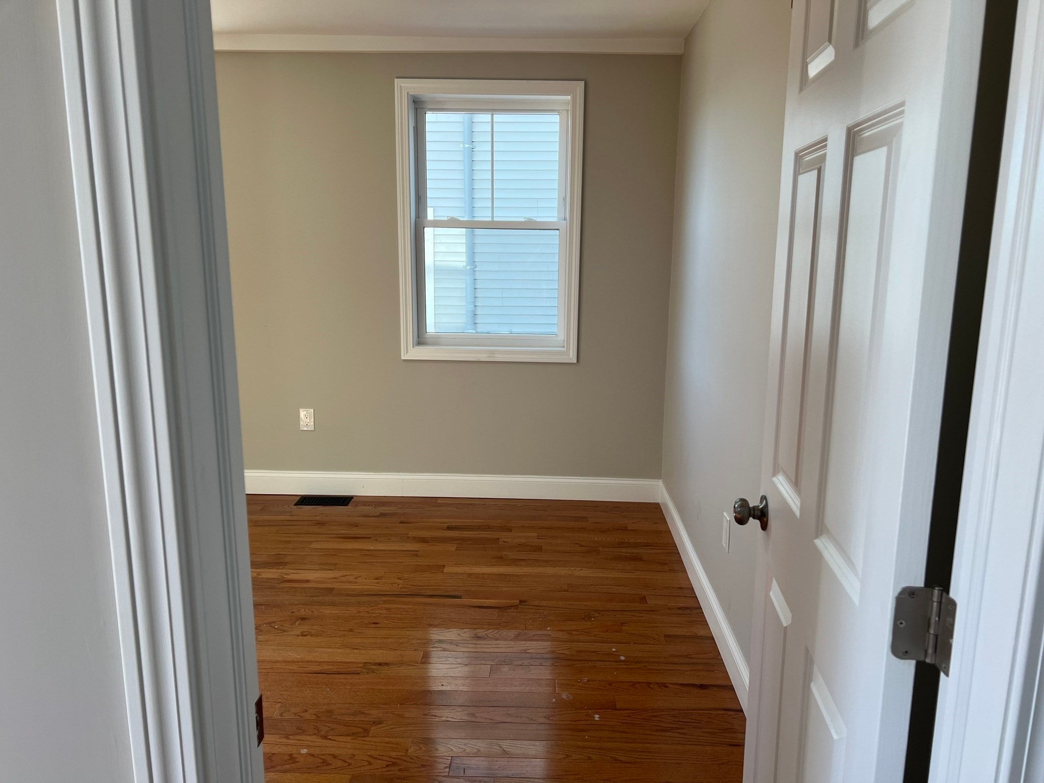 58 Robin St #1, Everett, MA, 58 Robin St #1, Everett, MA Photo #3