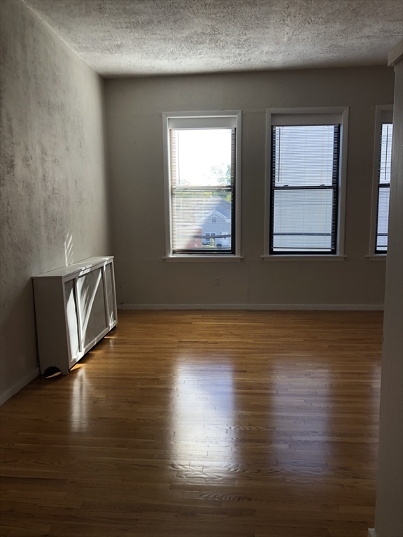 541 Main Street 1