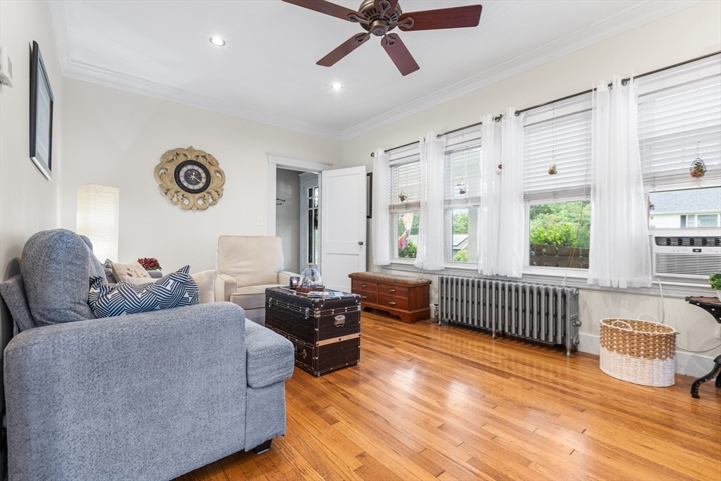 194 Beacon Street