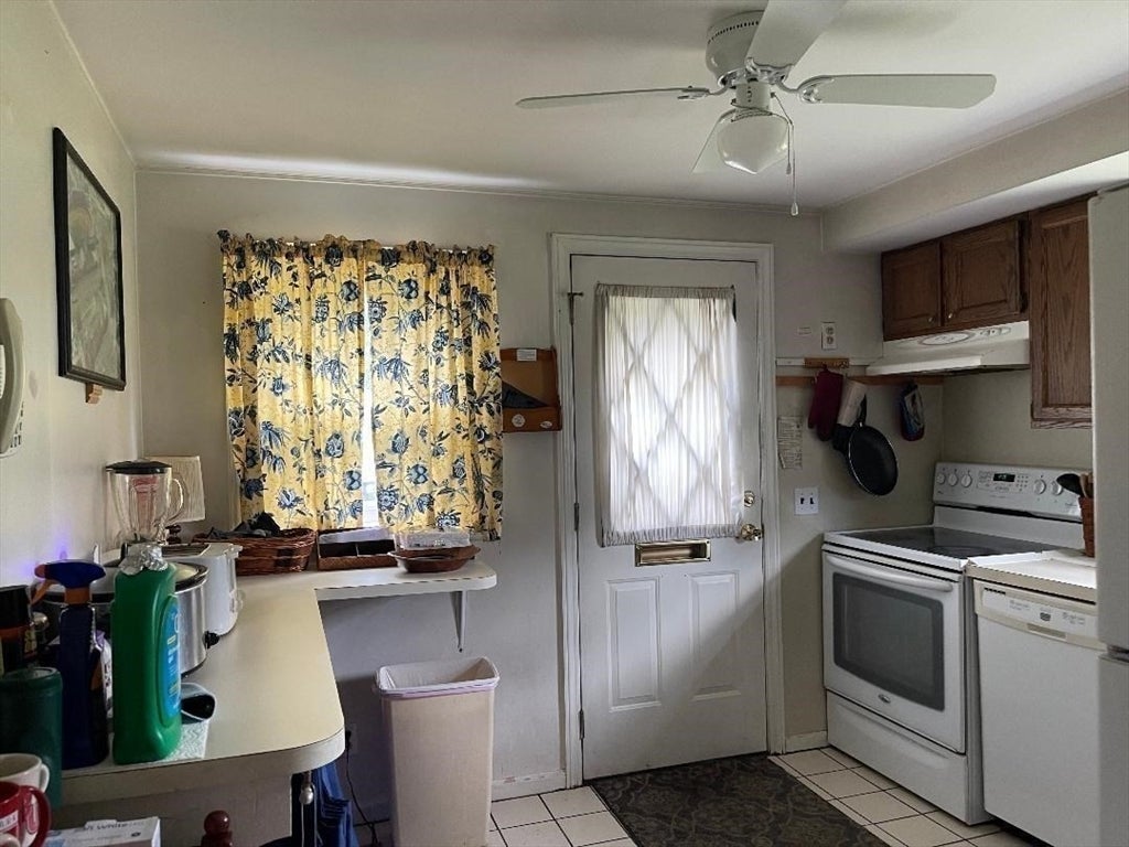 2 Birch St, West Boylston, MA, 2 Birch St, West Boylston, MA Photo #5