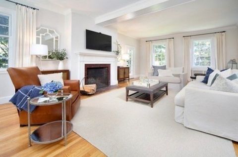 1 Squirrel Hill Lane Hingham MA 02043