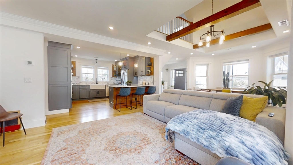 251 Boylston St. 251