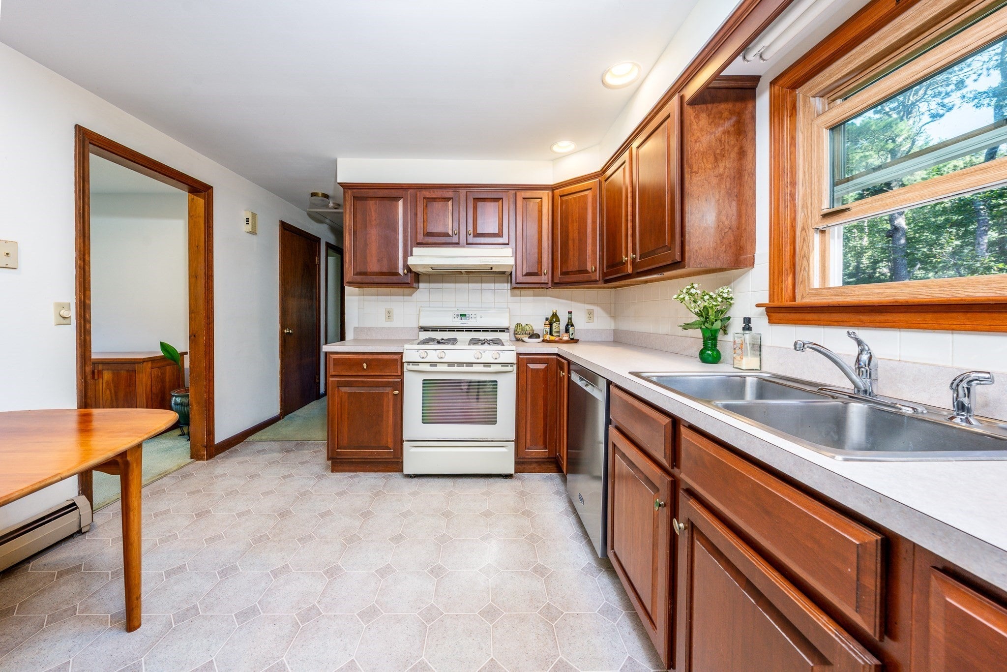 382 Mariner Circle, Barnstable, MA, 382 Mariner Circle, Barnstable, MA Photo #12