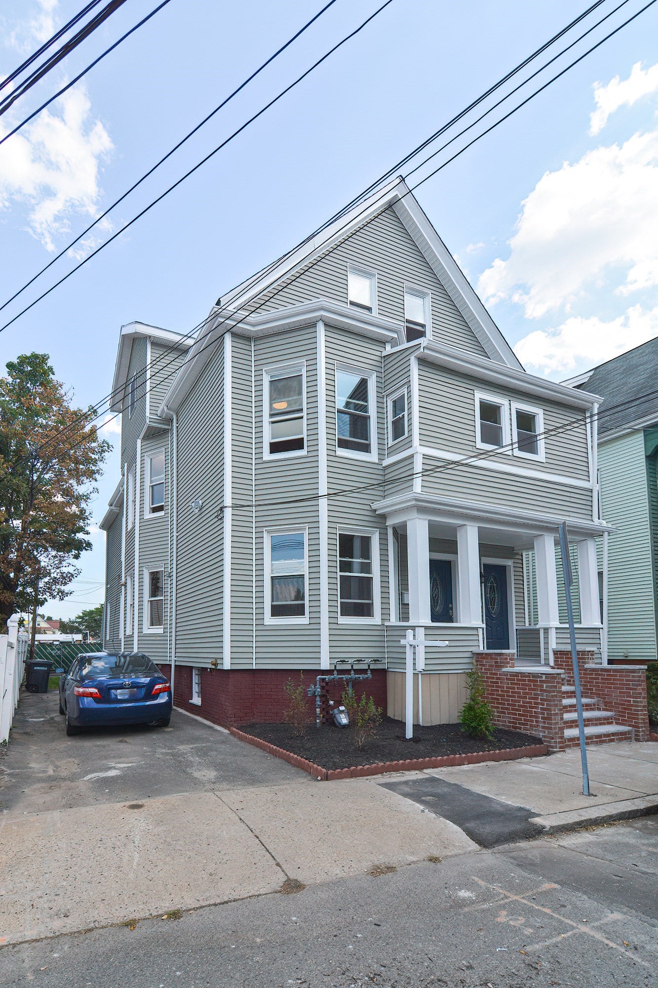 8 Melvin St