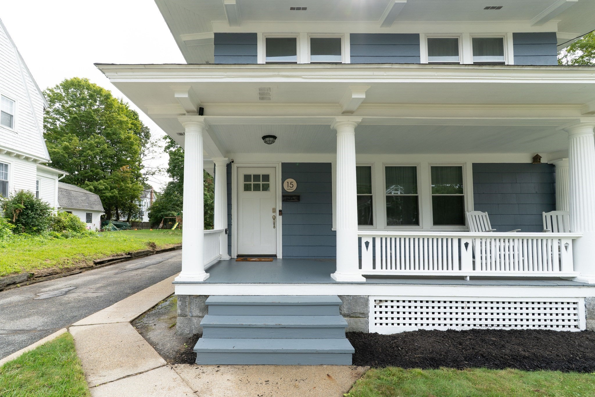 15 Holbrook St