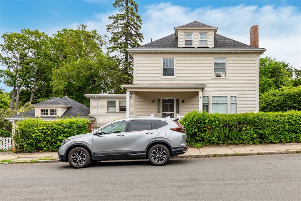 61 Highland Ave