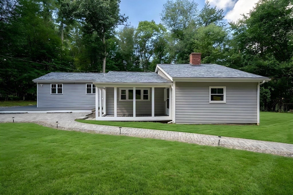 23 Woodbury Rd, Southborough, MA Photo #1