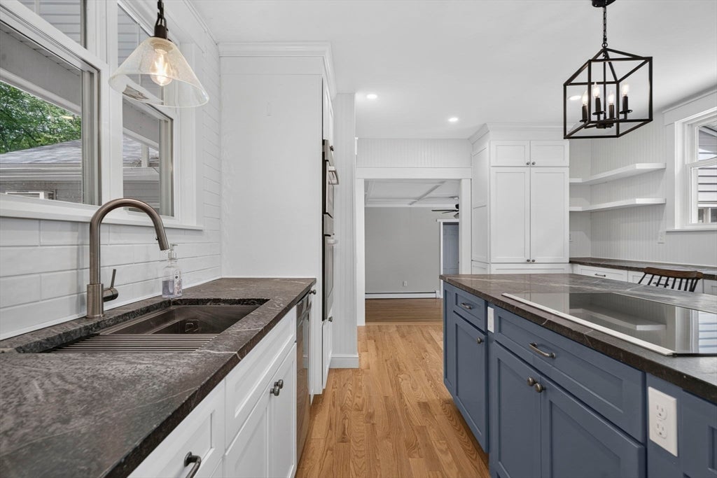 23 Woodbury Rd, Southborough, MA Photo #21