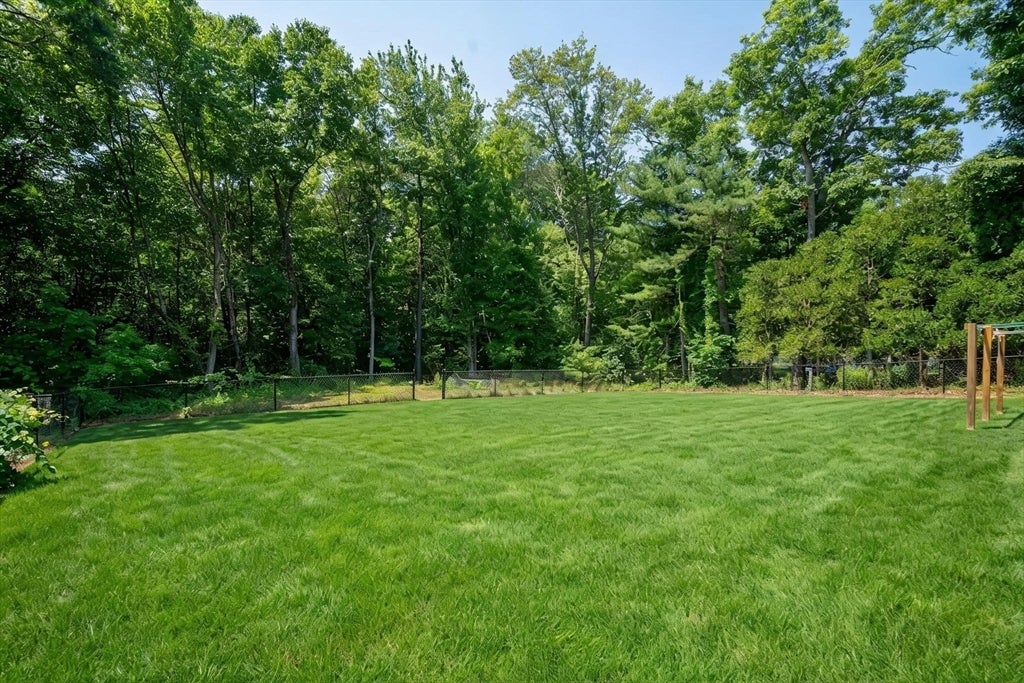 23 Woodbury Rd, Southborough, MA Photo #16
