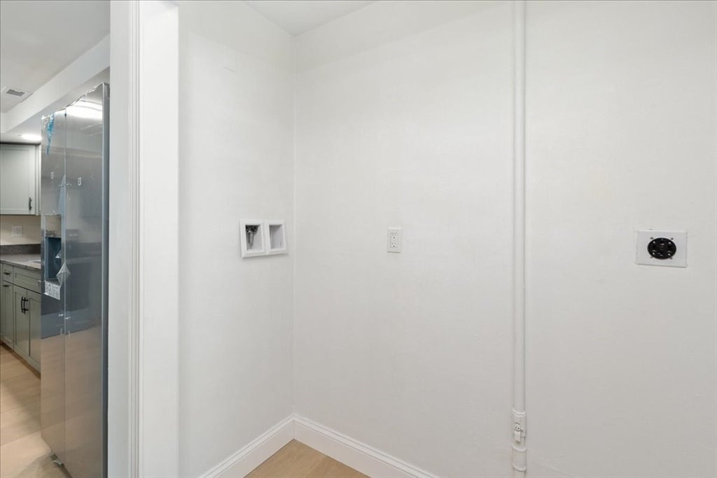 25 Whittier Meadows Dr #25, Amesbury, MA, 25 Whittier Meadows Dr #25, Amesbury, MA Photo #19