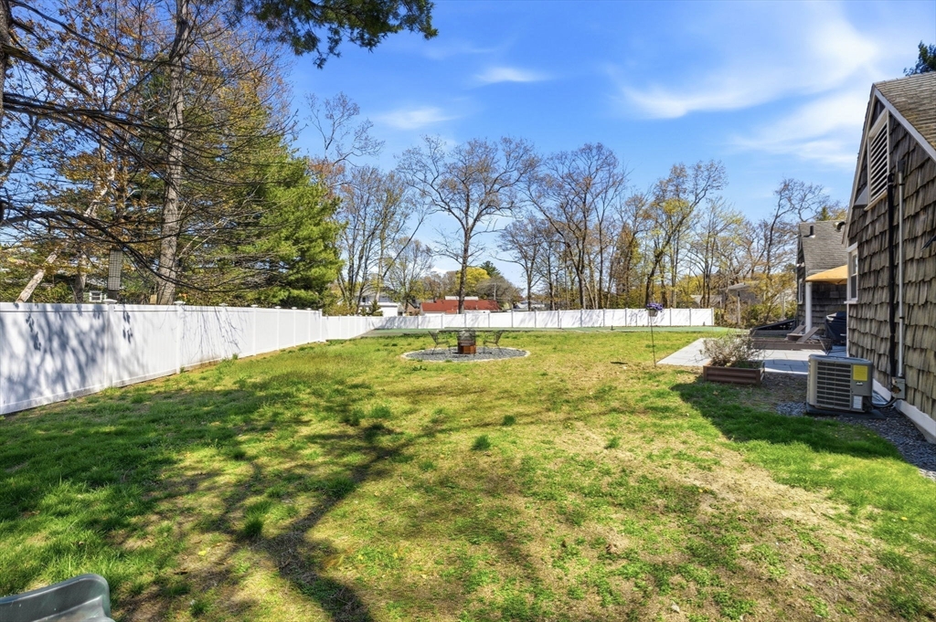 24 Fern Circle, Brockton, MA Photo #37