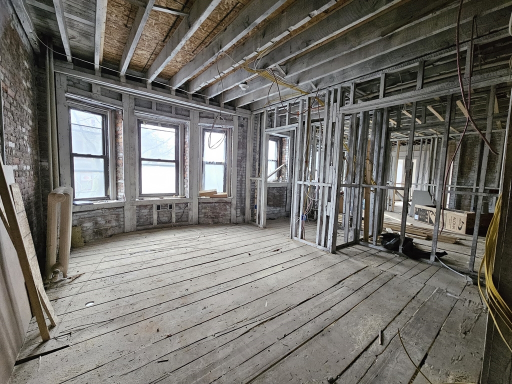 285 Lynn Shore Drive 205