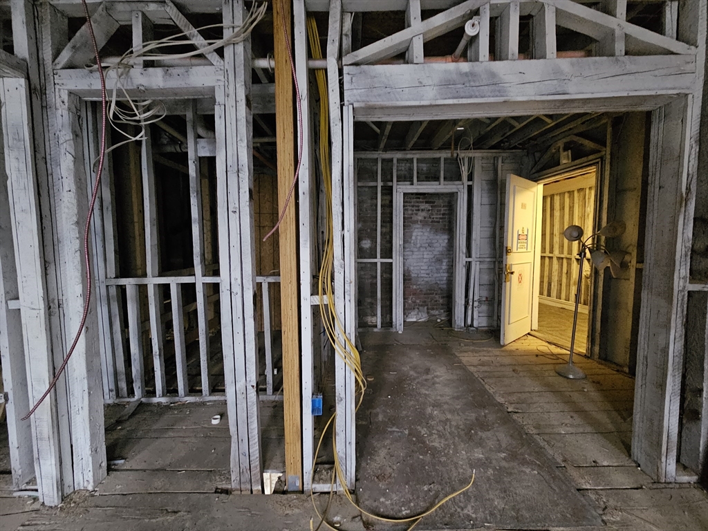 285 Lynn Shore Drive 205