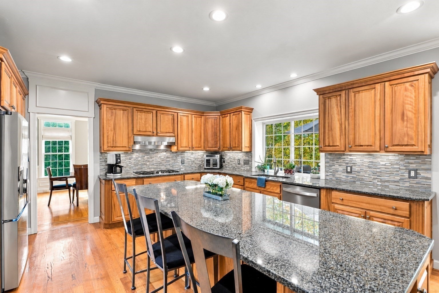 8 Connelly Hill Road, Hopkinton, MA Photo #10