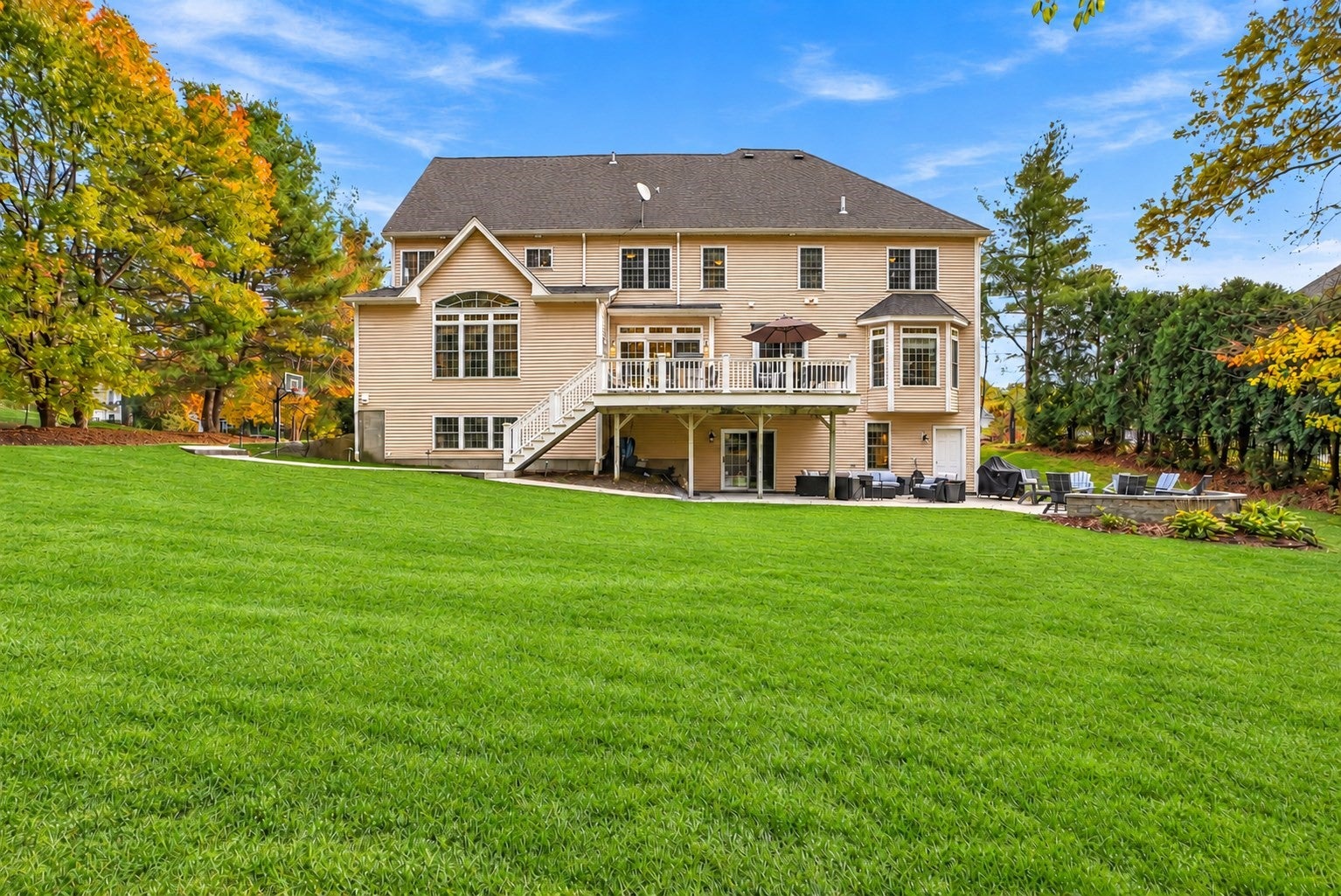 8 Connelly Hill Road
