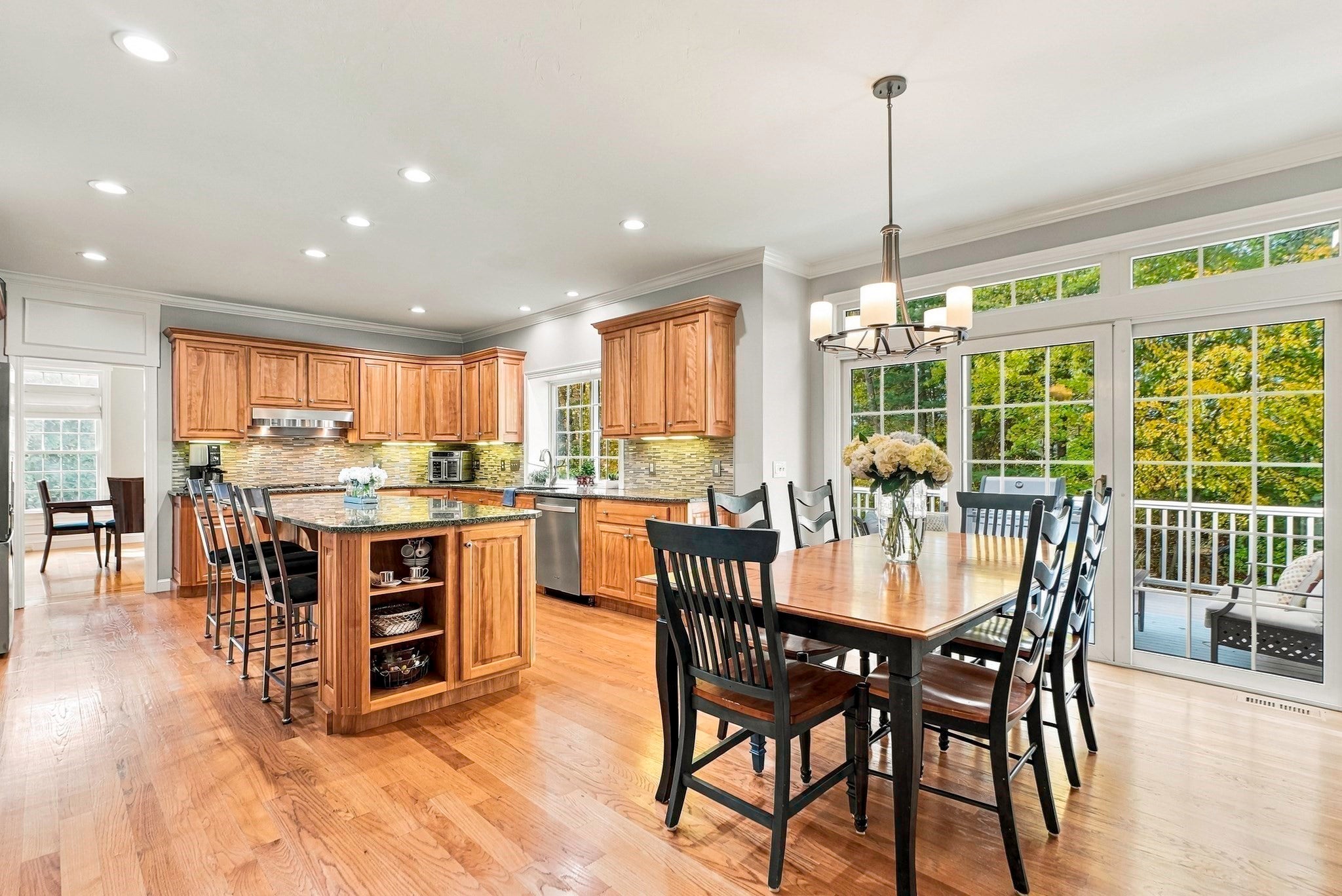 8 Connelly Hill Road, Hopkinton, MA Photo #12