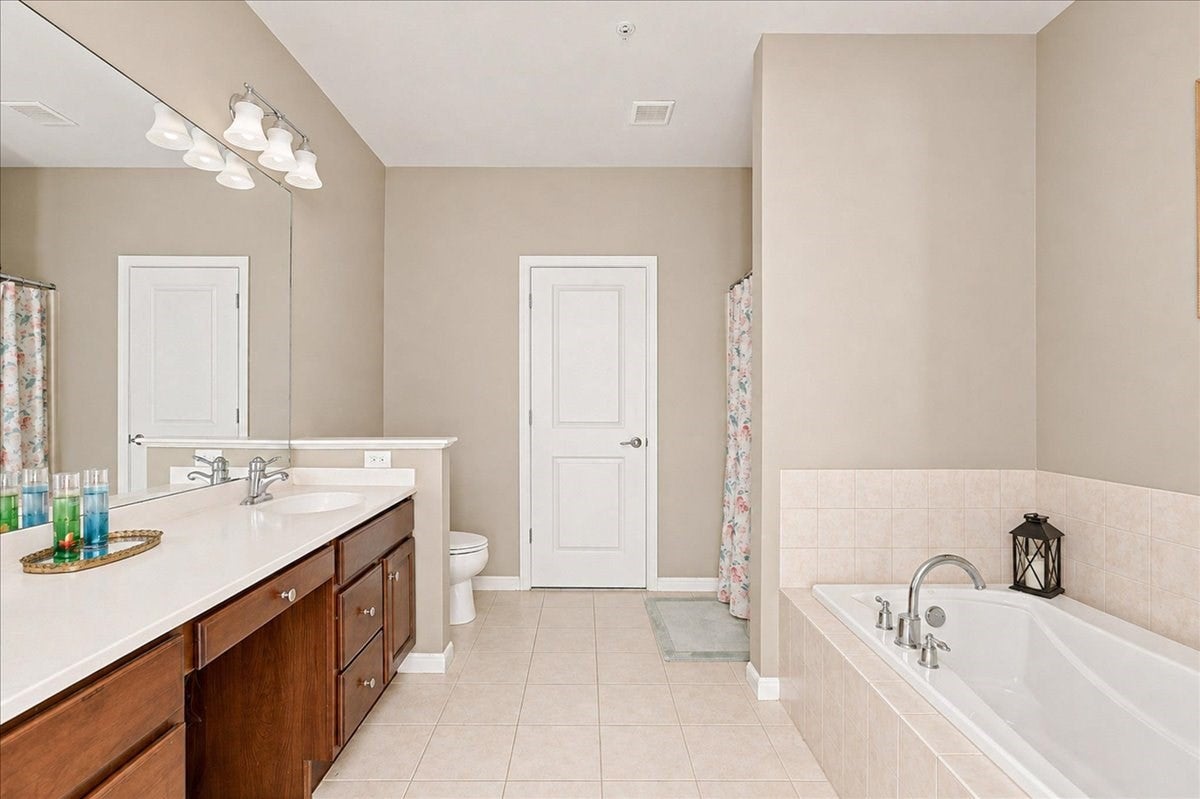 40 Stonebridge Dr #40, Hanson, MA Photo #18