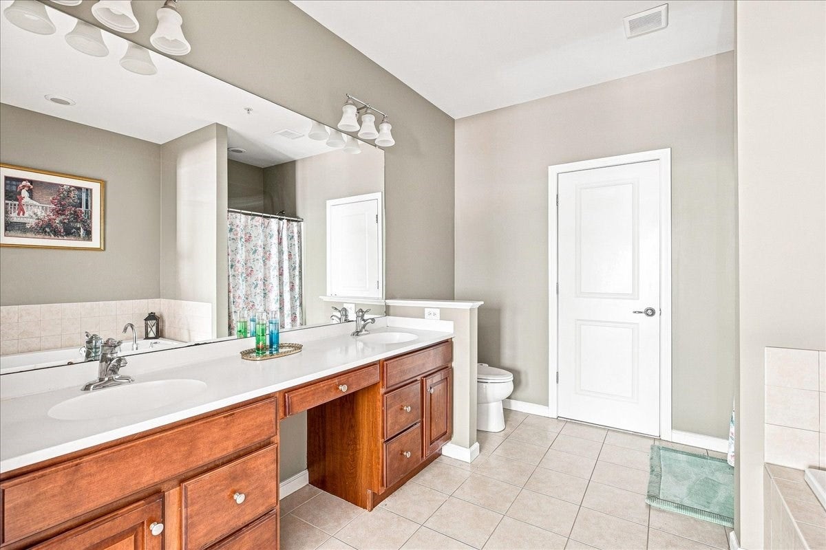 40 Stonebridge Dr #40, Hanson, MA Photo #17
