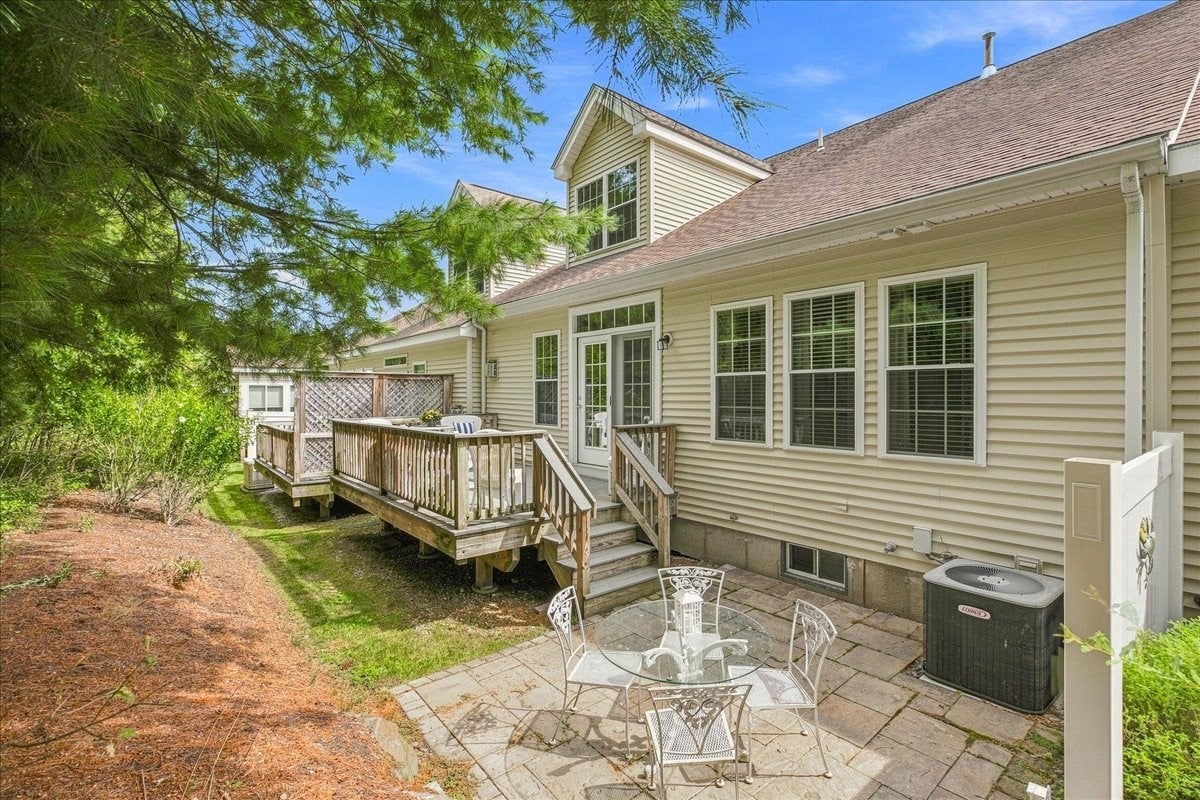 40 Stonebridge Dr #40, Hanson, MA Photo #30