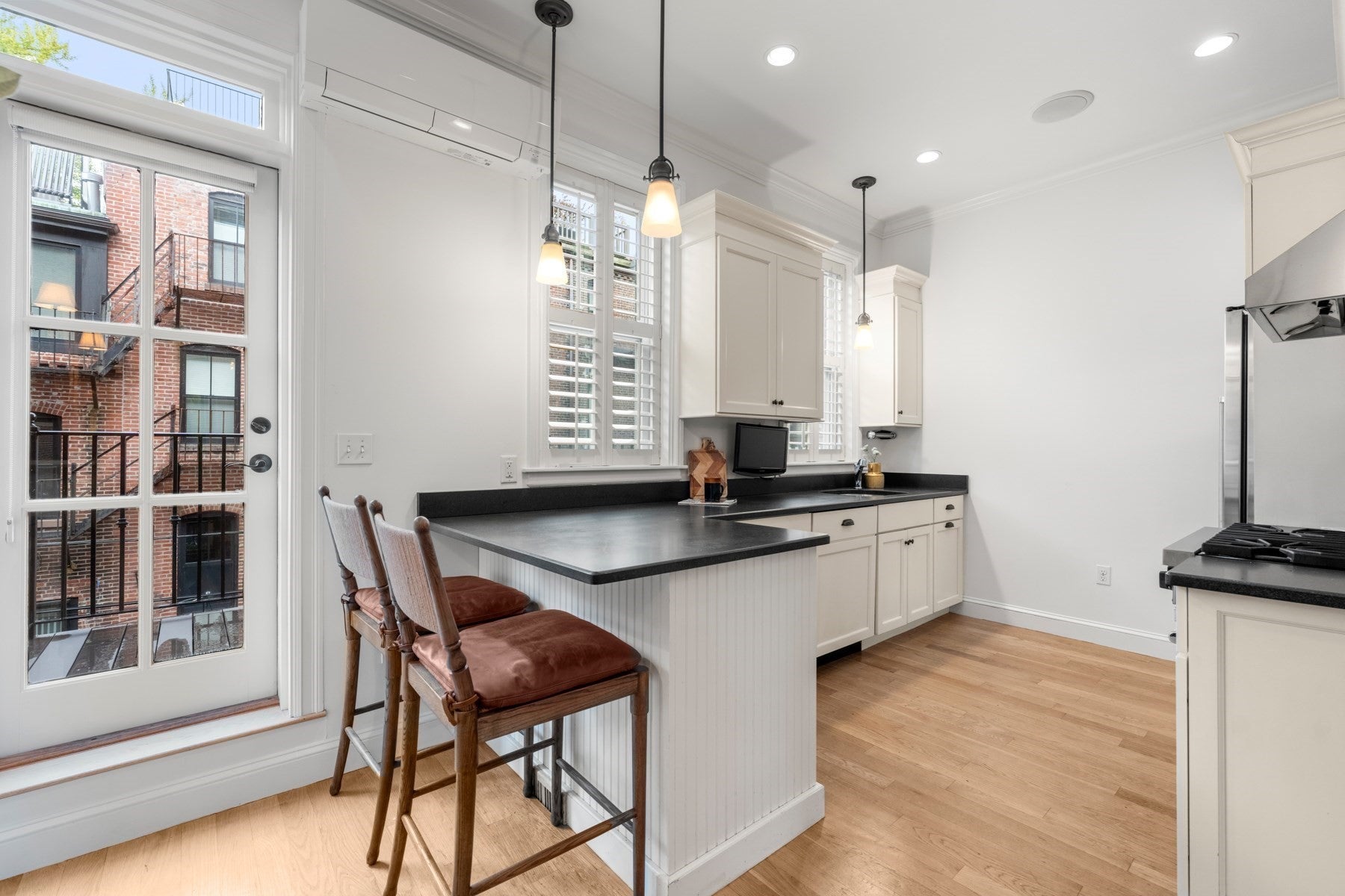43 Warren Avenue #2, Boston, MA Photo #7