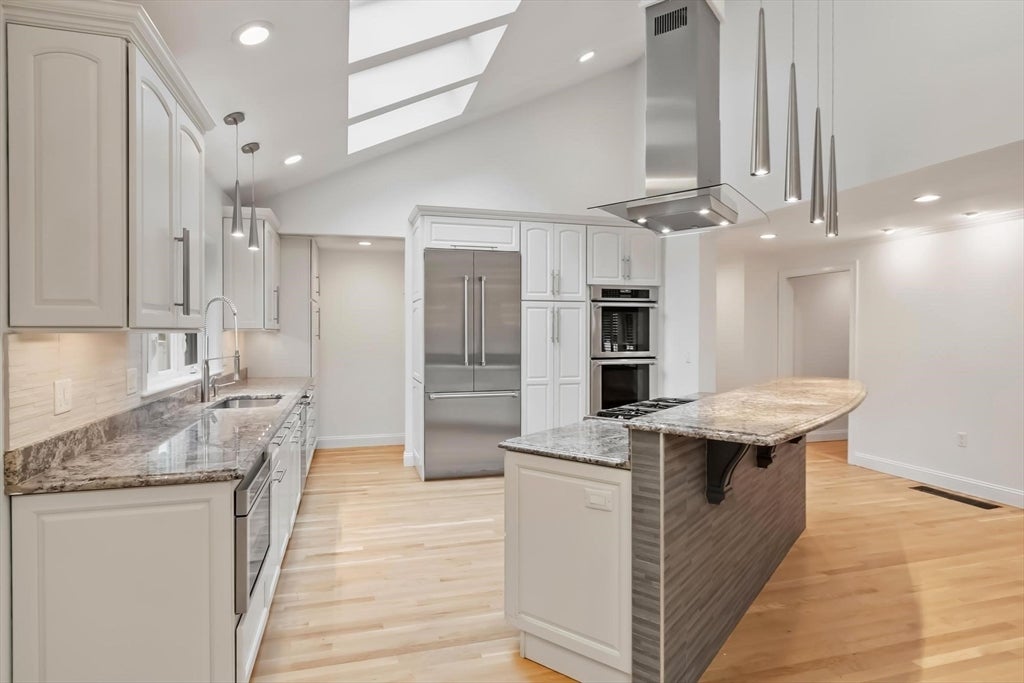 24 Robin Hill Rd, Chelmsford, MA, 24 Robin Hill Rd, Chelmsford, MA Photo #8