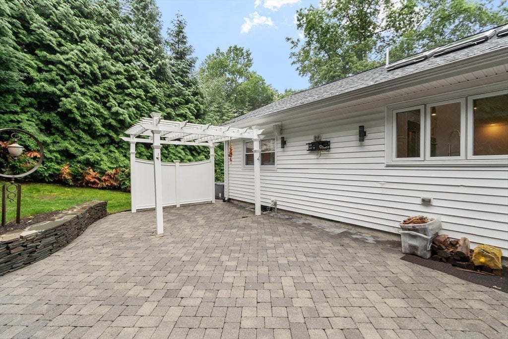 24 Robin Hill Rd, Chelmsford, MA, 24 Robin Hill Rd, Chelmsford, MA Photo #37