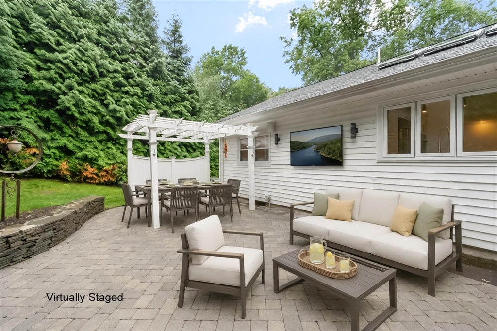 24 Robin Hill Rd, Chelmsford, MA, 24 Robin Hill Rd, Chelmsford, MA Photo #36