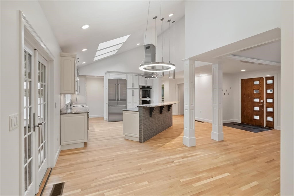 24 Robin Hill Rd, Chelmsford, MA, 24 Robin Hill Rd, Chelmsford, MA Photo #7