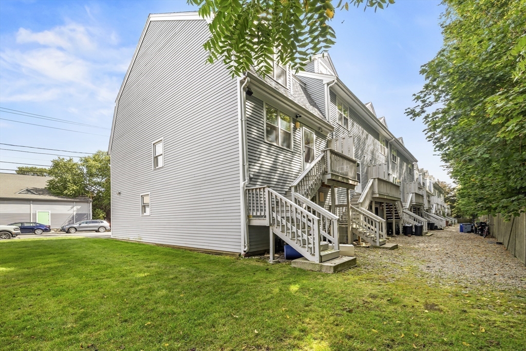 165 Old Colony Ave A